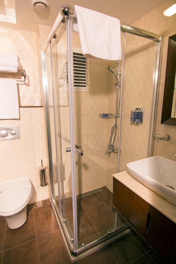 Centrum Business Hotel Адана Экстерьер фото