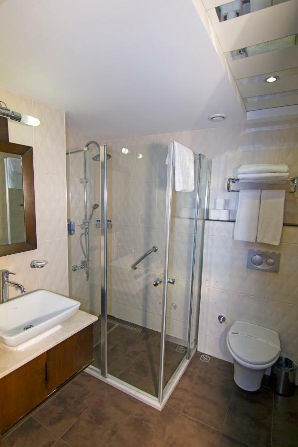 Centrum Business Hotel Адана Экстерьер фото