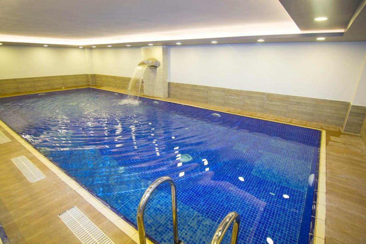 Centrum Business Hotel Адана Экстерьер фото
